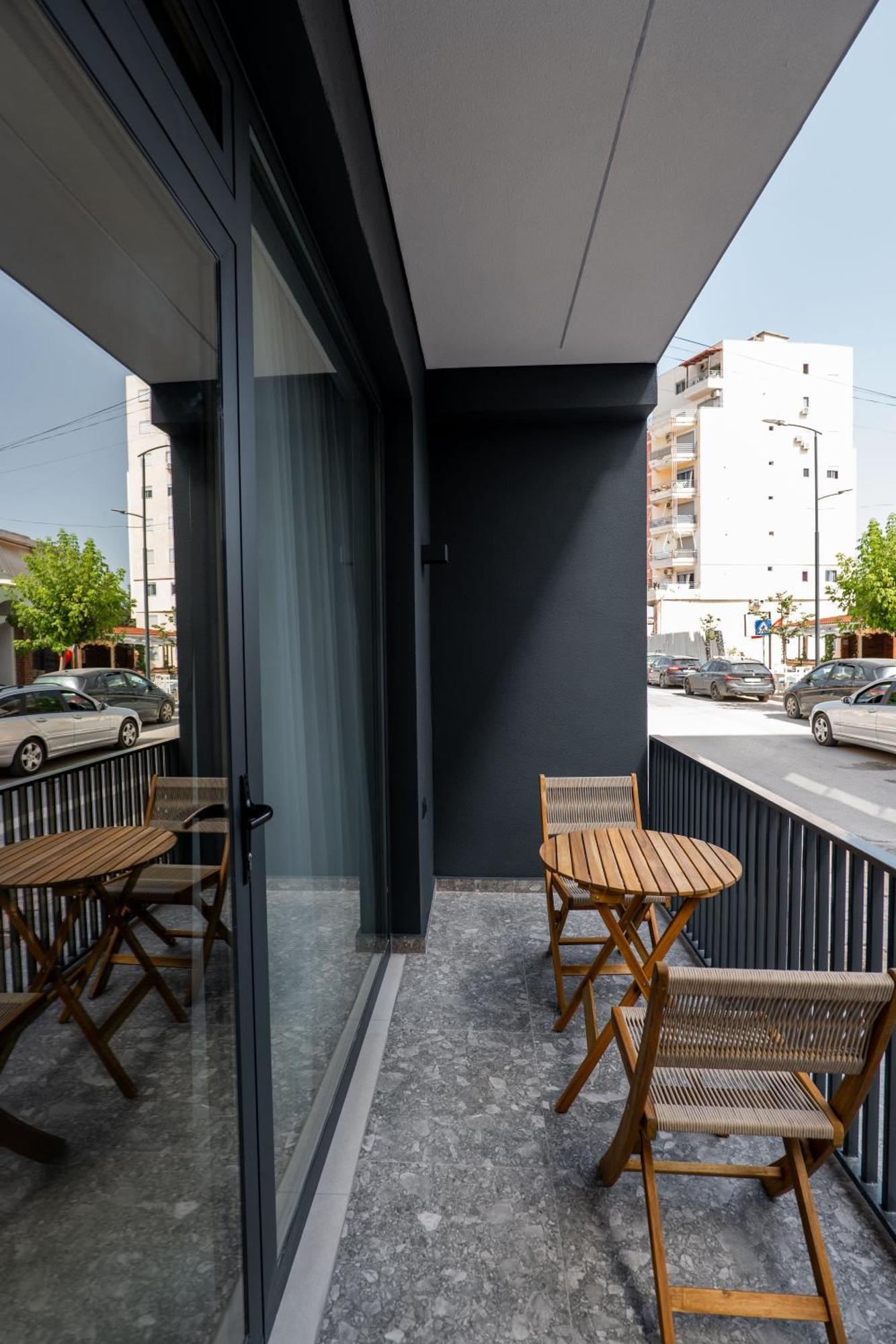 סרנדה Austin Boutique Hotel מראה חיצוני תמונה