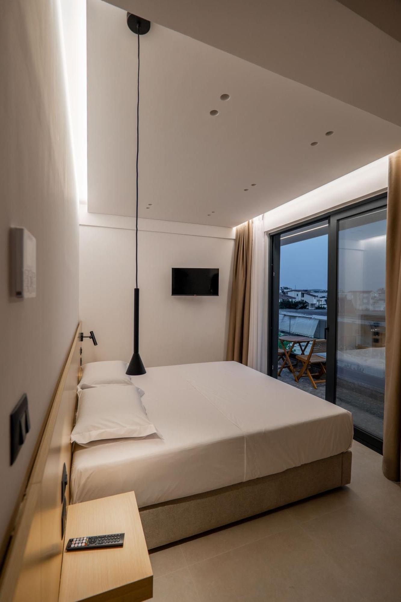 סרנדה Austin Boutique Hotel מראה חיצוני תמונה