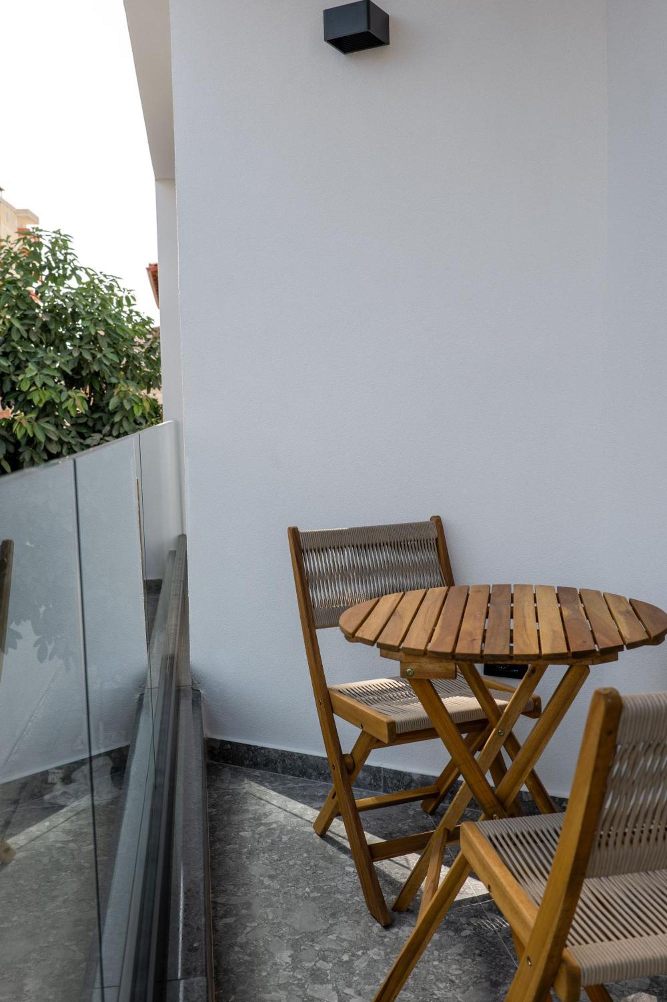 סרנדה Austin Boutique Hotel מראה חיצוני תמונה