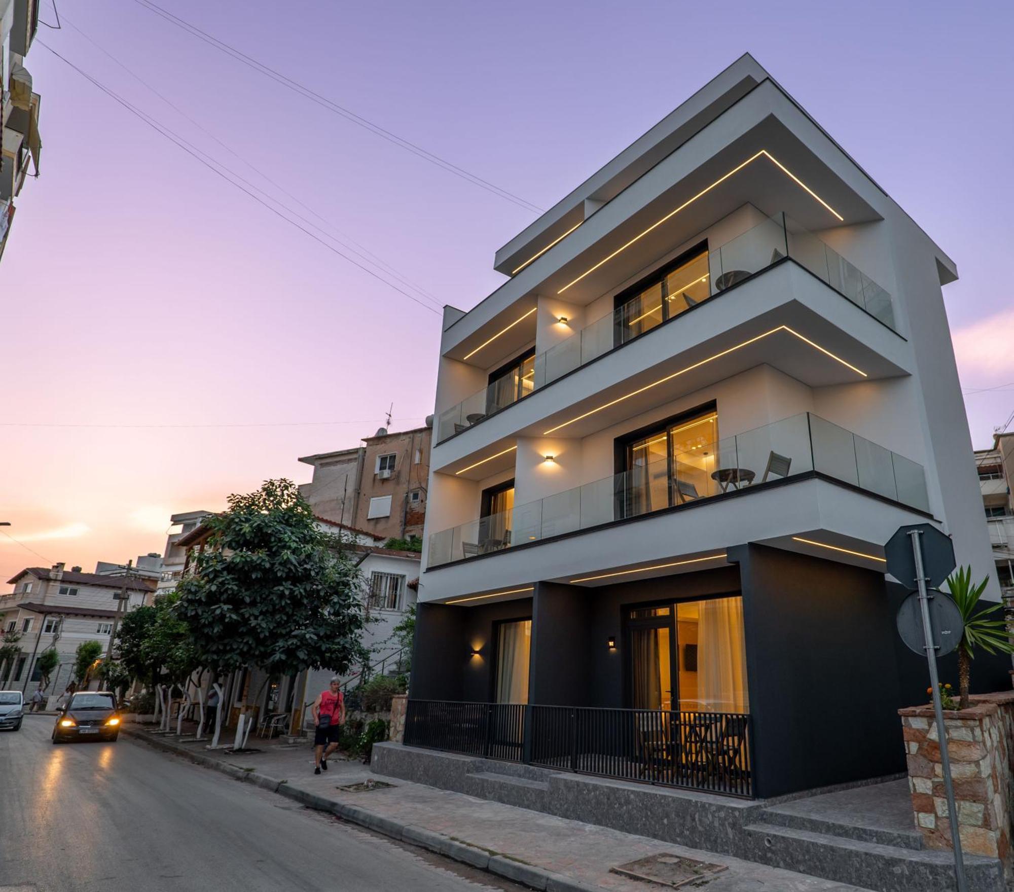 סרנדה Austin Boutique Hotel מראה חיצוני תמונה