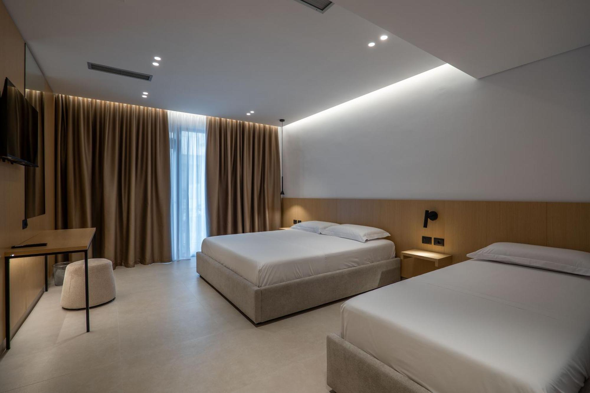 סרנדה Austin Boutique Hotel מראה חיצוני תמונה